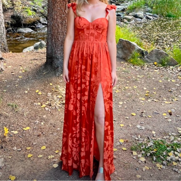 SALE Azazie Wedding Guest Dress Rust Size 6 JIANNA FLUTTER SLEEVES MAXI DRESS - Picture 1 of 11